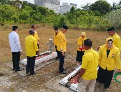 Golkar Barito Selatan Peringati HUT ke-61 dengan Ziarah ke Makam Pahlawan